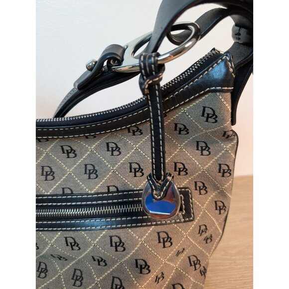 Dooney & Bourke Signature DB Quilt Monogram Hobo Women's Shoulder Bag Classic - Picture 6 of 12
